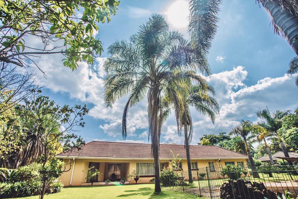 Palm Villa Harare Bagian luar foto
