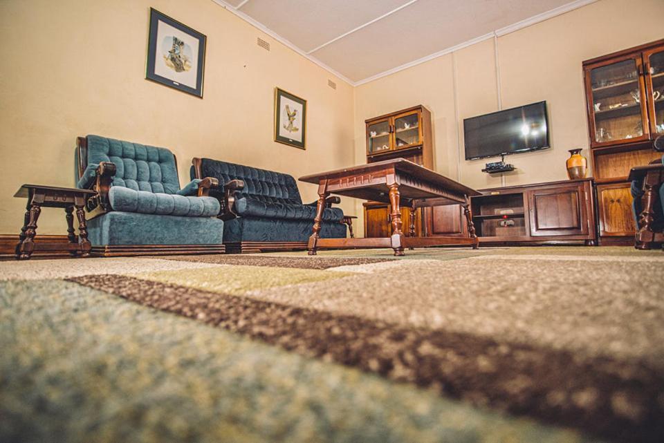 Palm Villa Harare Bagian luar foto